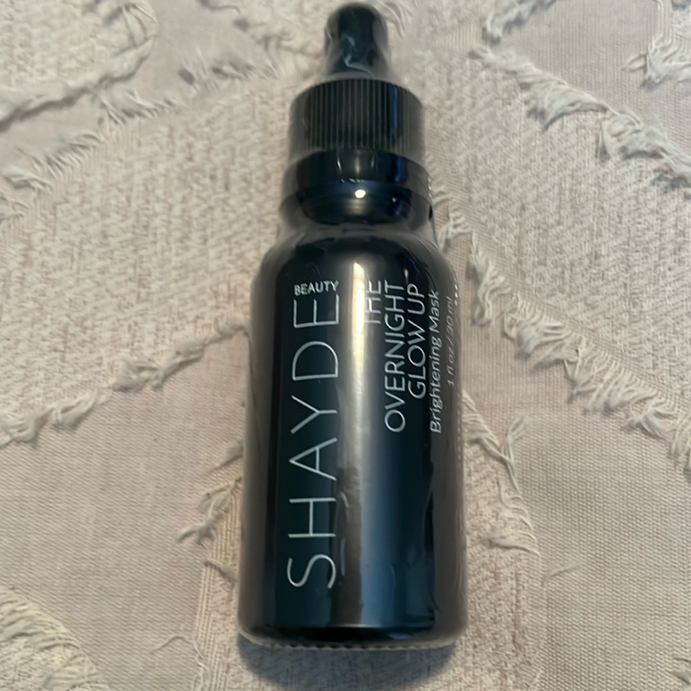 New / Sealed Shayde Beauty - The Overnight Gown Up Brightening Mask